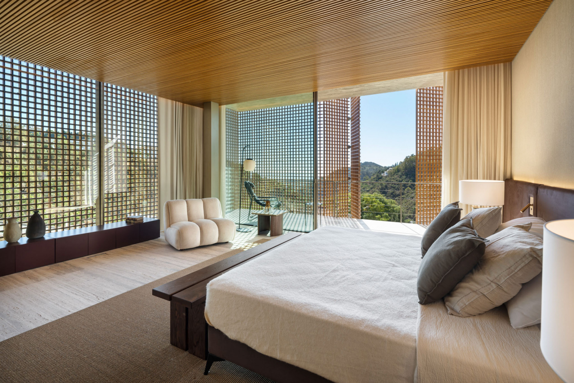 153302ba-6827-4fc9-9a20-37dd2e61cce4