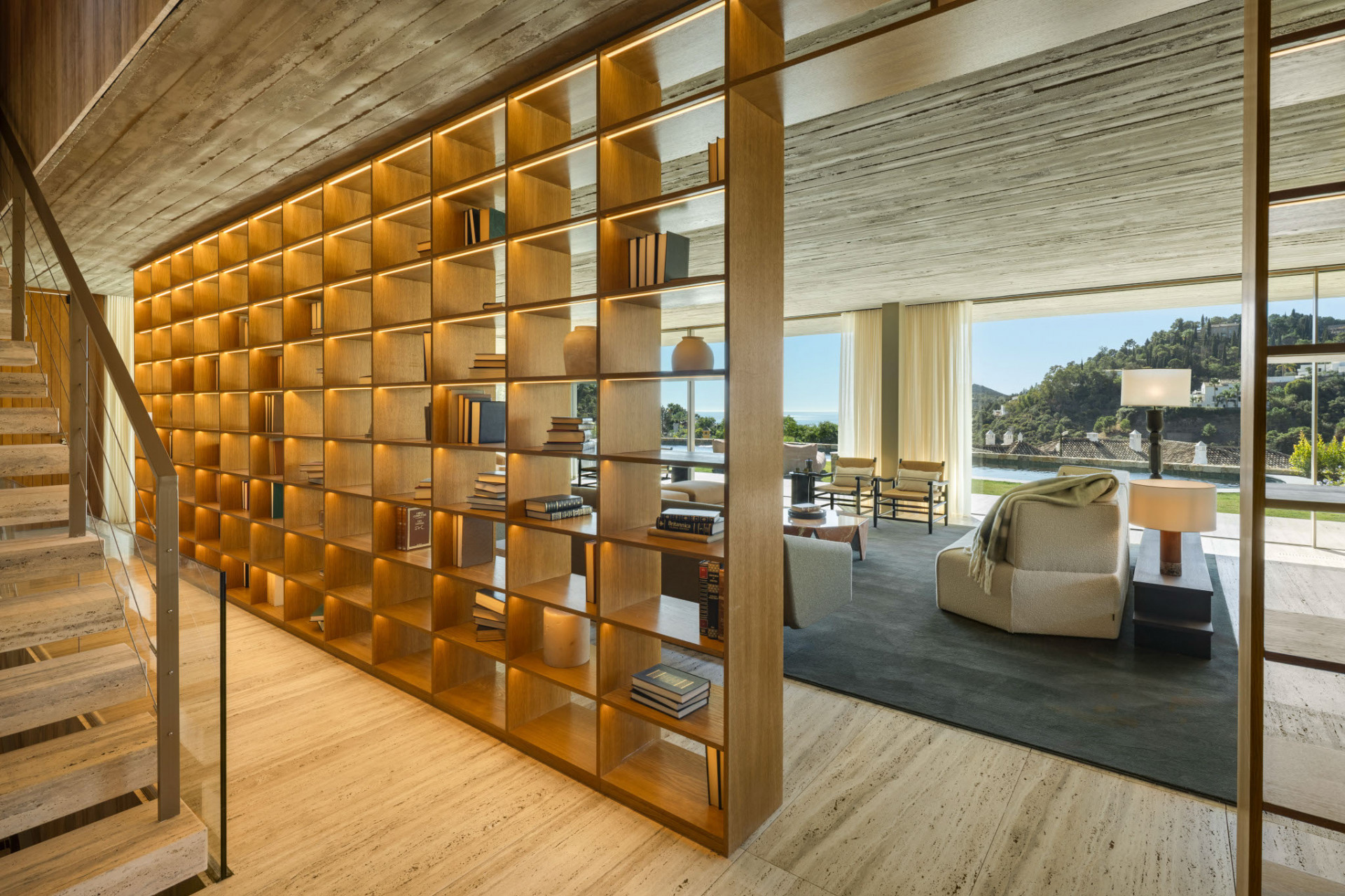 36a8bc12-c27d-4199-8dd6-e98c6a342404