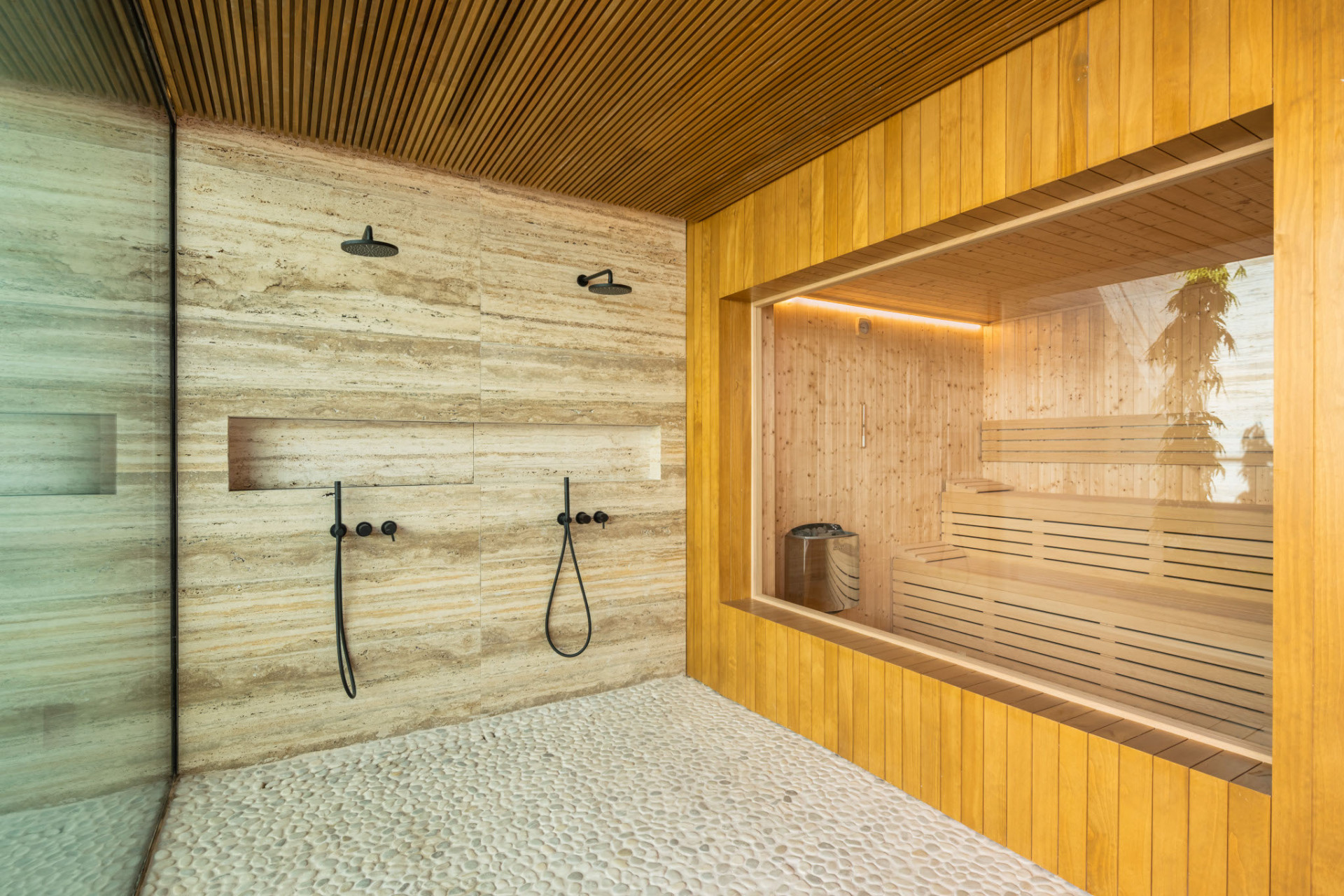 6bdf5737-4b83-4fc6-a70e-665253dddeab