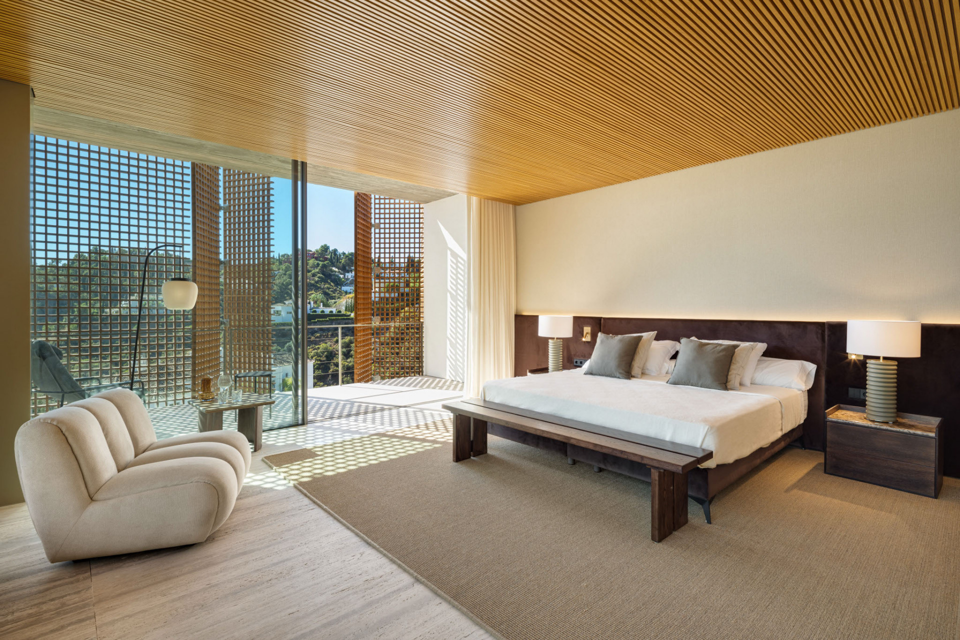 bfcaafe7-dee8-4537-bad9-3421320e7123