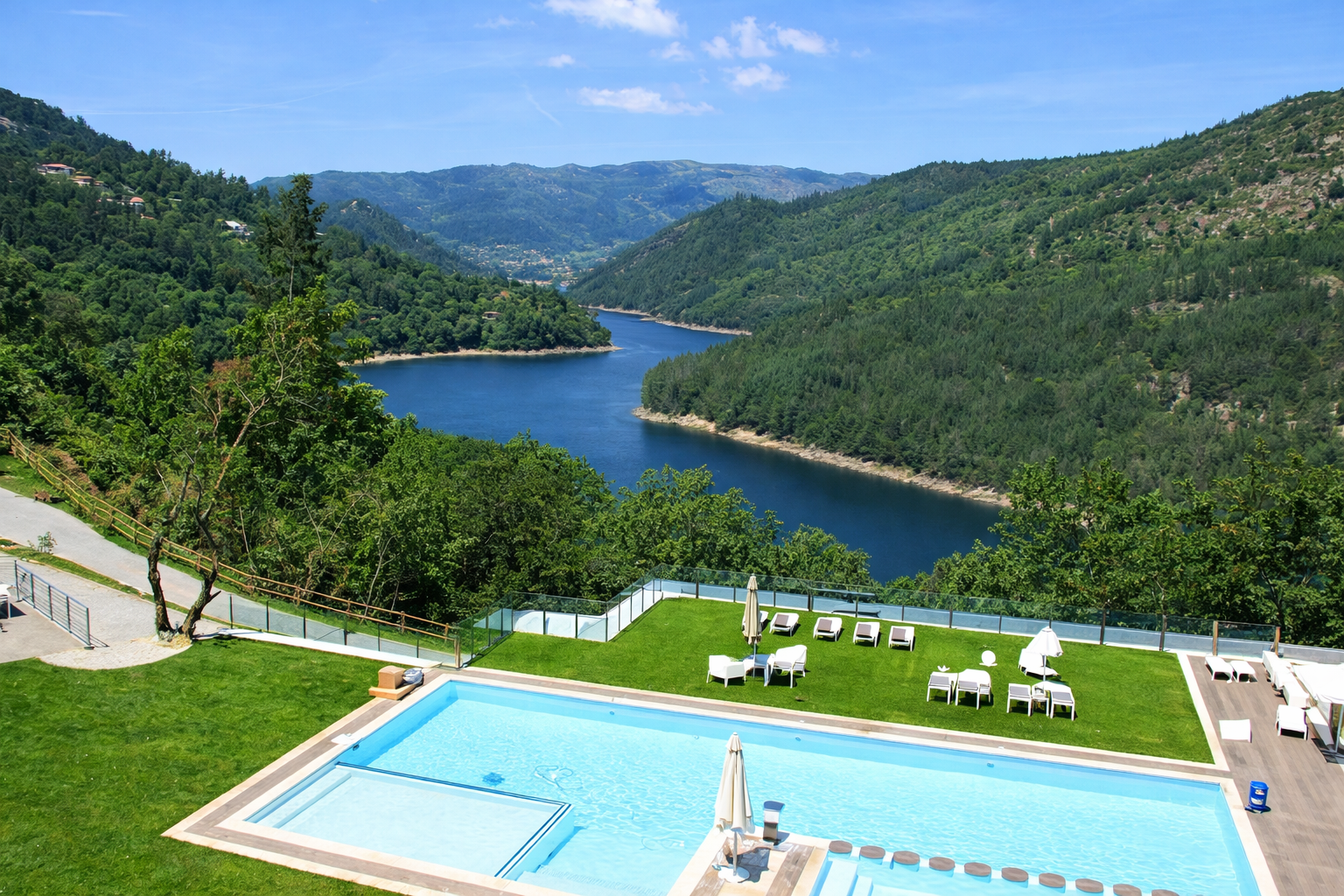 ChatGPT Image 27 feb 2026, 23_56_53