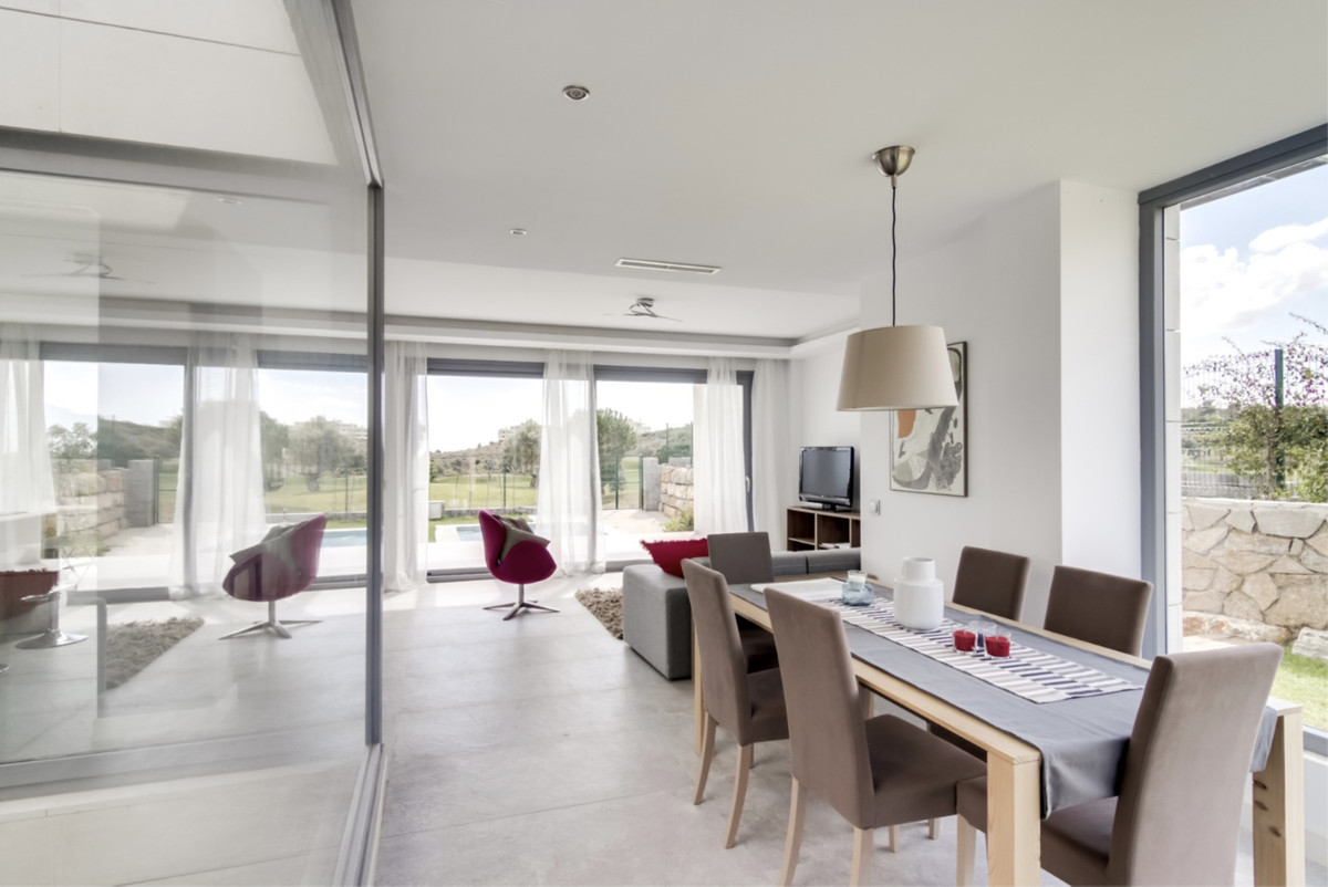 5-3595ad71cbd87be6c3643a4285ef4791 Detached Villa in Mijas Costa