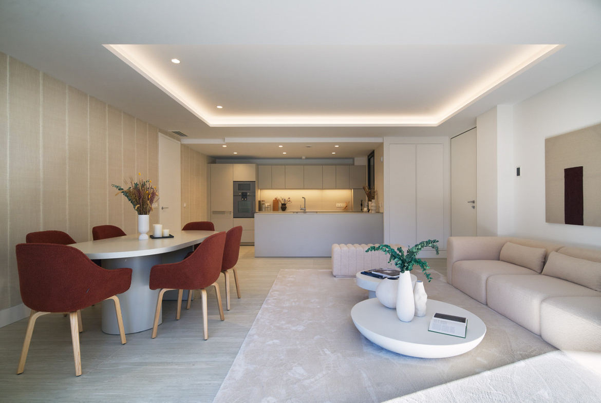 Middle Floor Apartment in Estepona