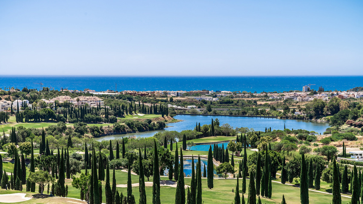 Detached Villa in Los Flamingos