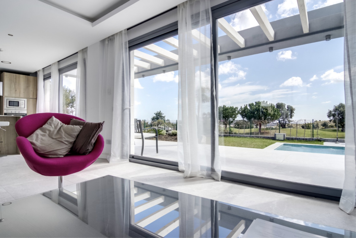 7-aa4cc561180b369757c0bb4af9886cd3 Detached Villa in Mijas Costa