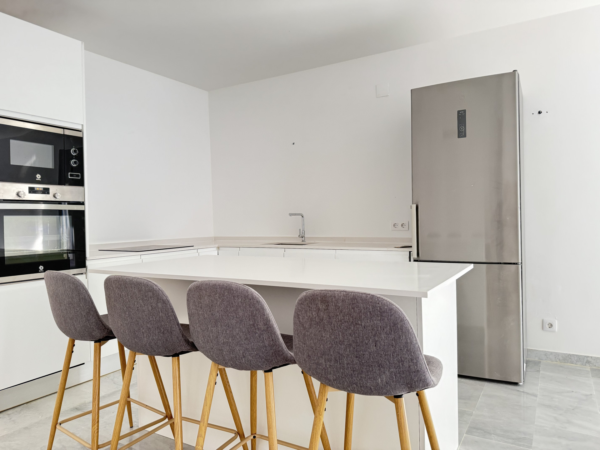 imgi_11_ Penthouse for Sale in Guadalmina Baja – Marbella