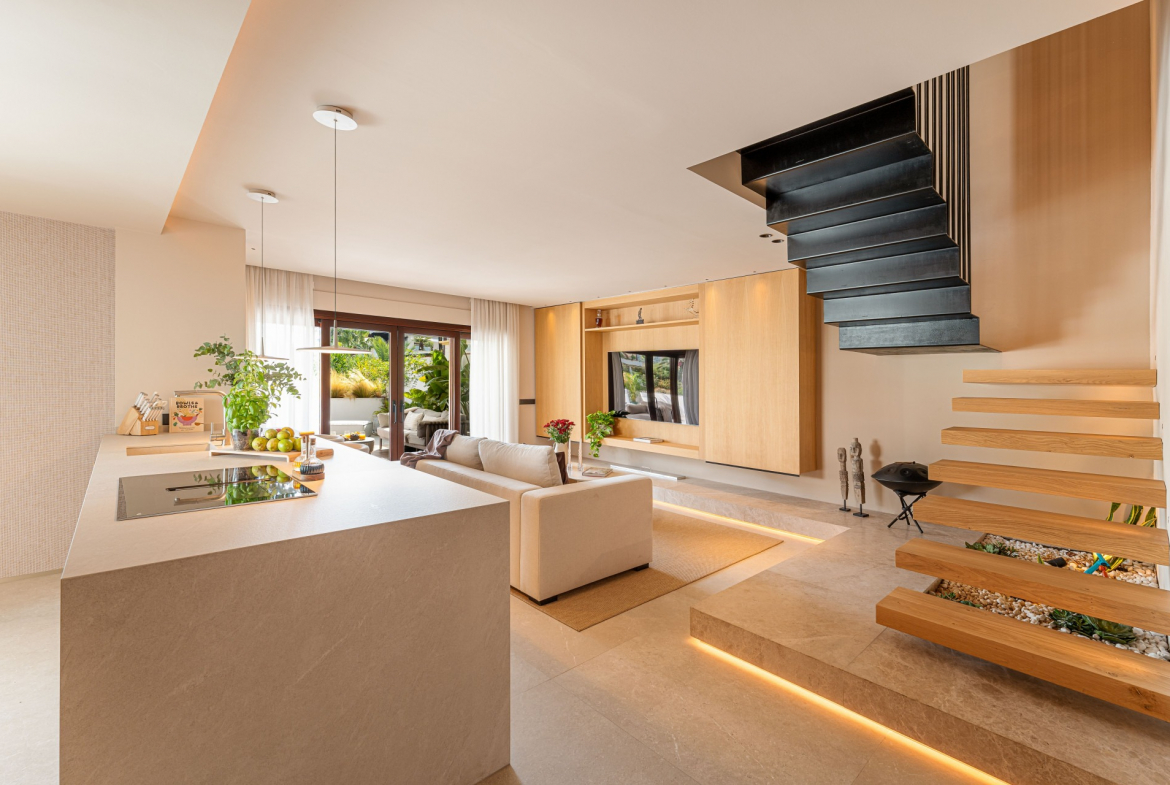 Penthouse for Sale in Marbella Golden Mile