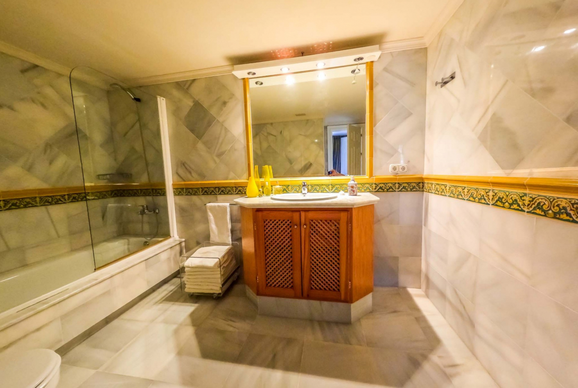 Penthouse for Sale in Monte Halcones – Benahavís