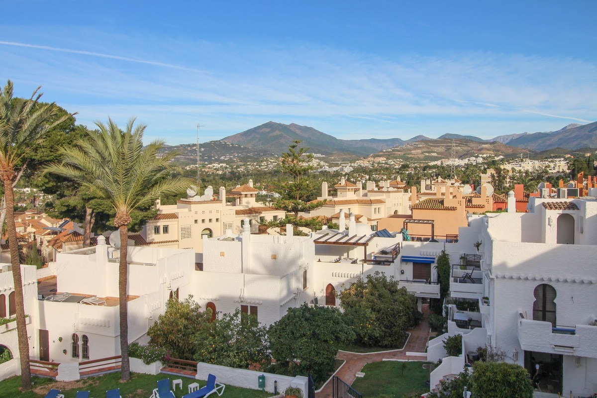 imgi_15_open-uri20260218-12-reagts Penthouse for Sale in Nueva Andalucia – Marbella
