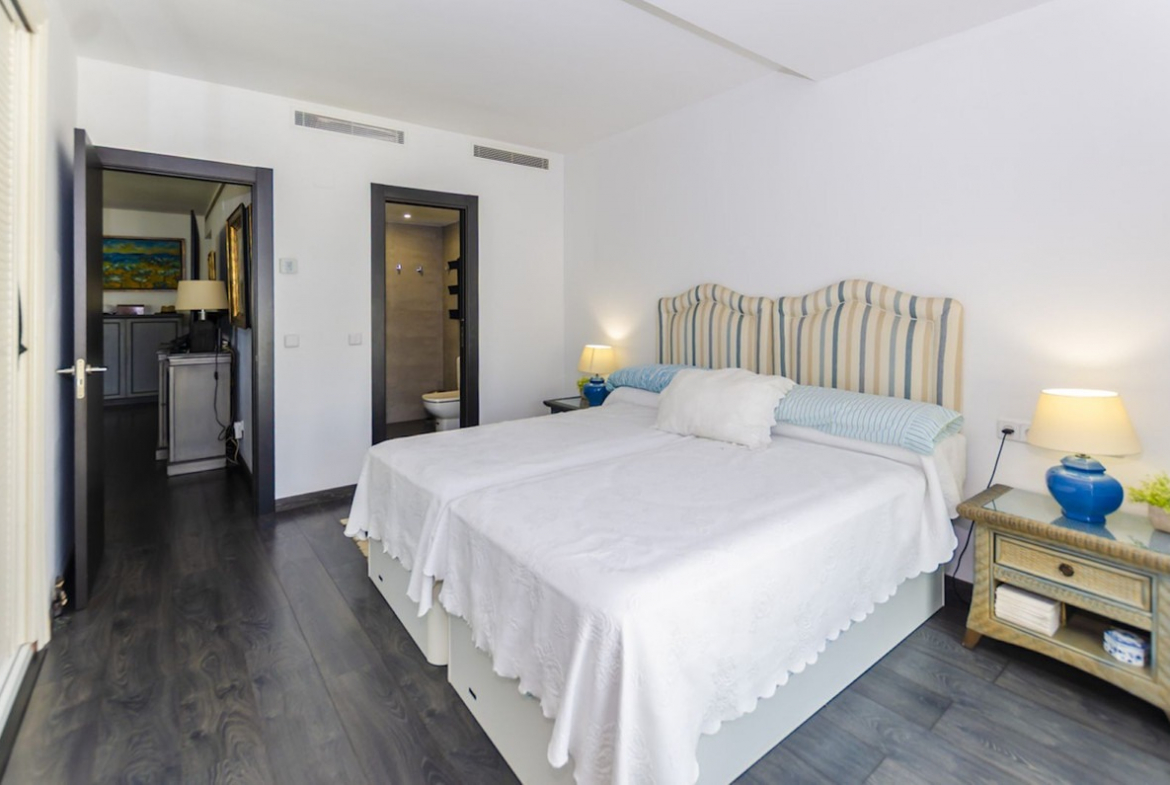 Penthouse for Sale in Puerto Banús