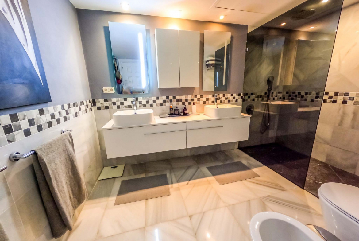 Penthouse for Sale in Monte Halcones – Benahavís