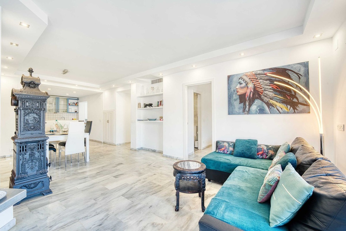 Penthouse for Sale in Elviria – Marbella
