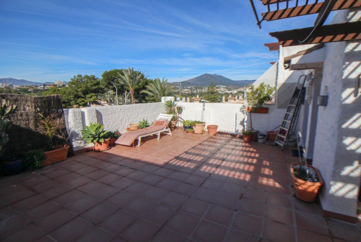 Penthouse for Sale in Nueva Andalucia – Marbella