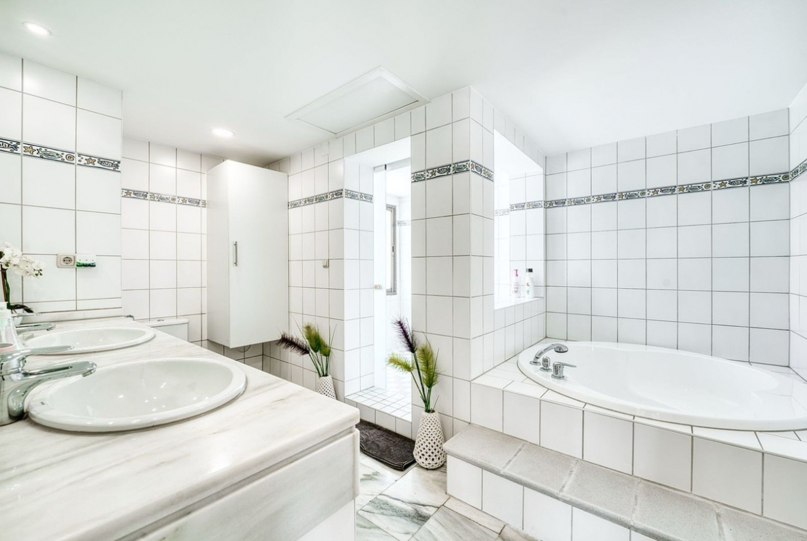 Penthouse for Sale in Elviria – Marbella