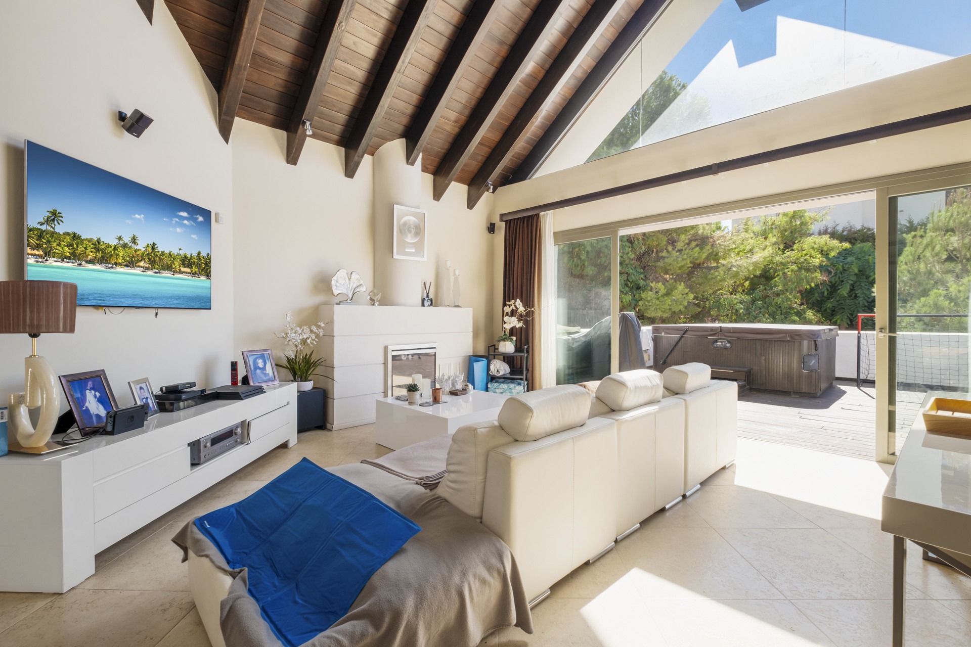 Penthouse for Sale in Los Flamingos – Benahaví
