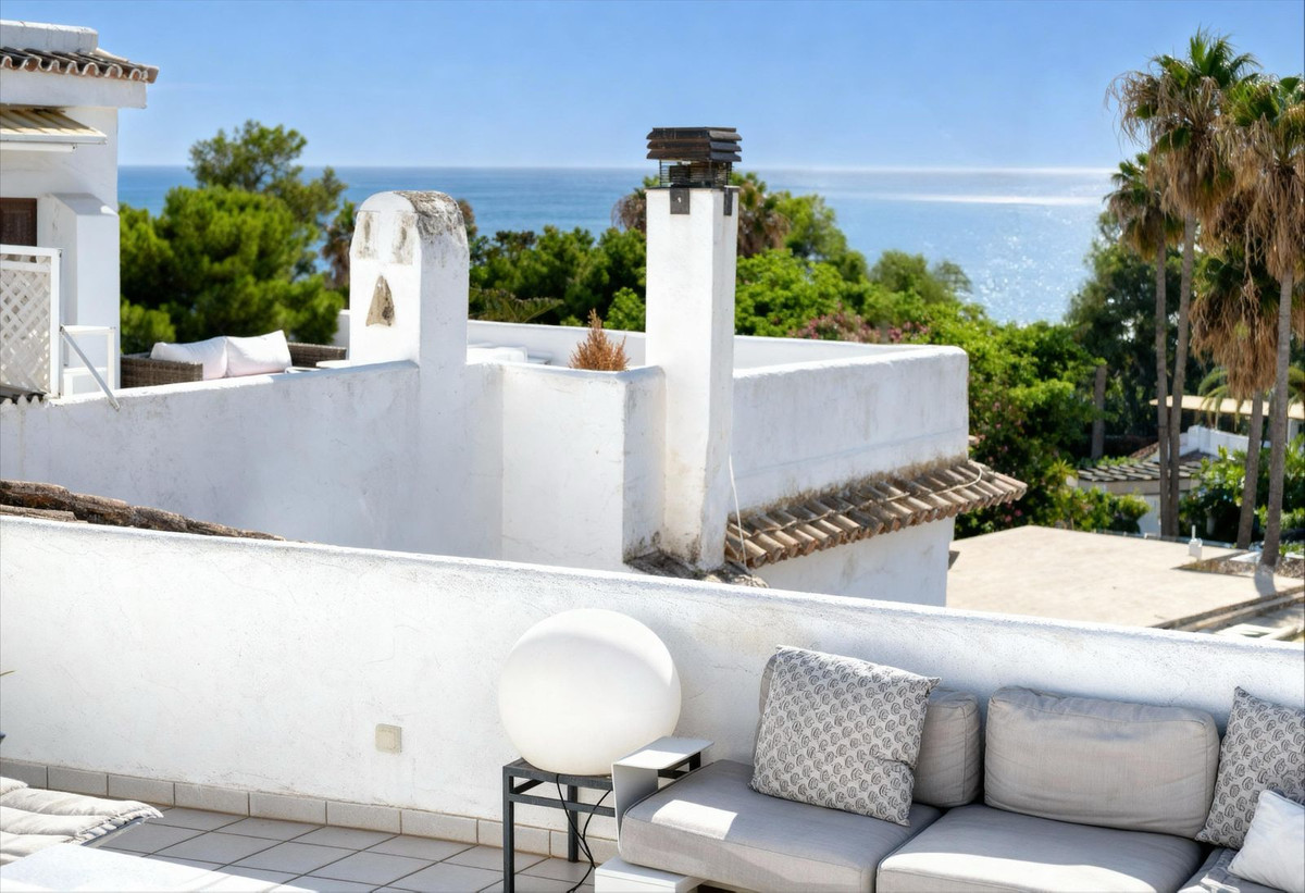 Penthouse for Sale in Elviria – Marbella