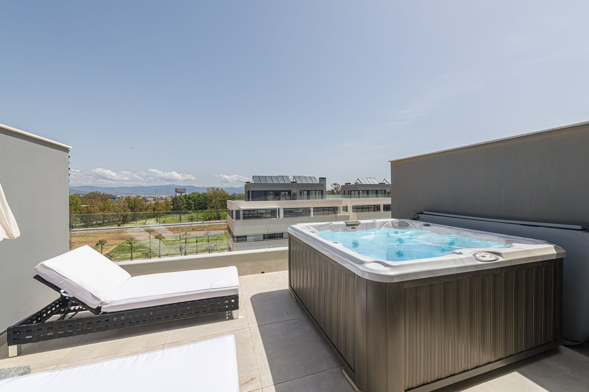 imgi_5_open-uri20250619-15-13jtn1h Penthouse for Sale in Torremolinos