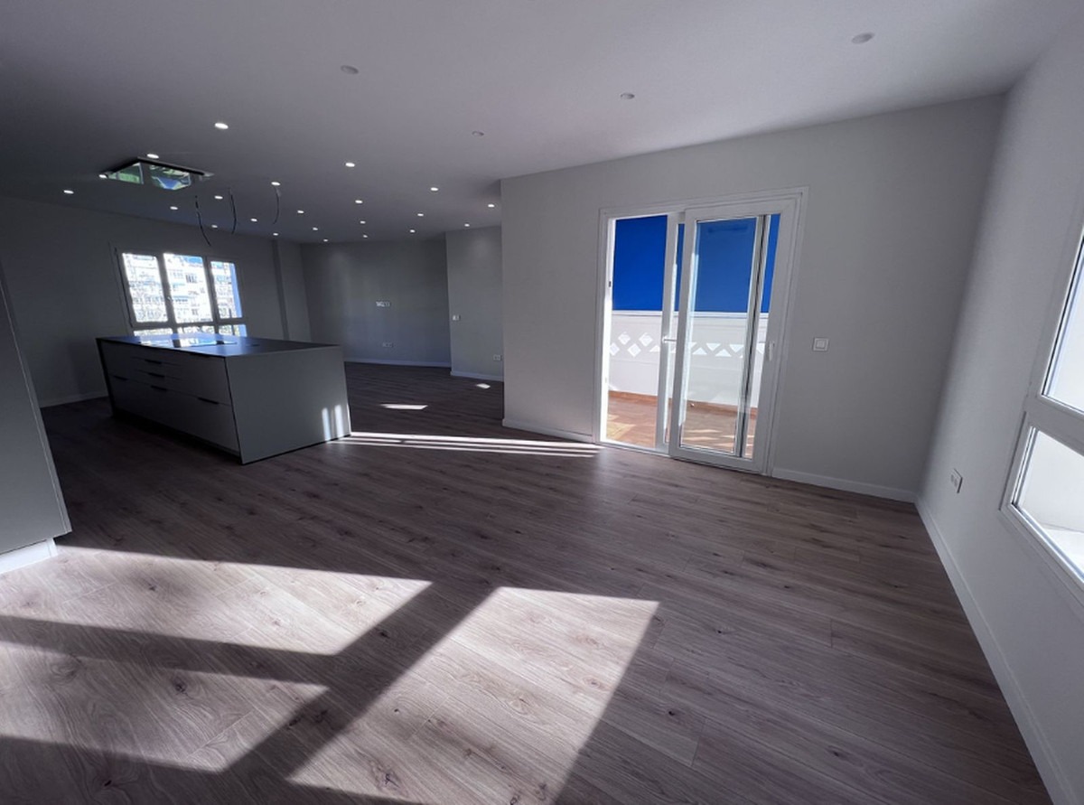 imgi_7_open-uri20250908-13-1memlfk Penthouse for Sale in San Pedro de Alcántara