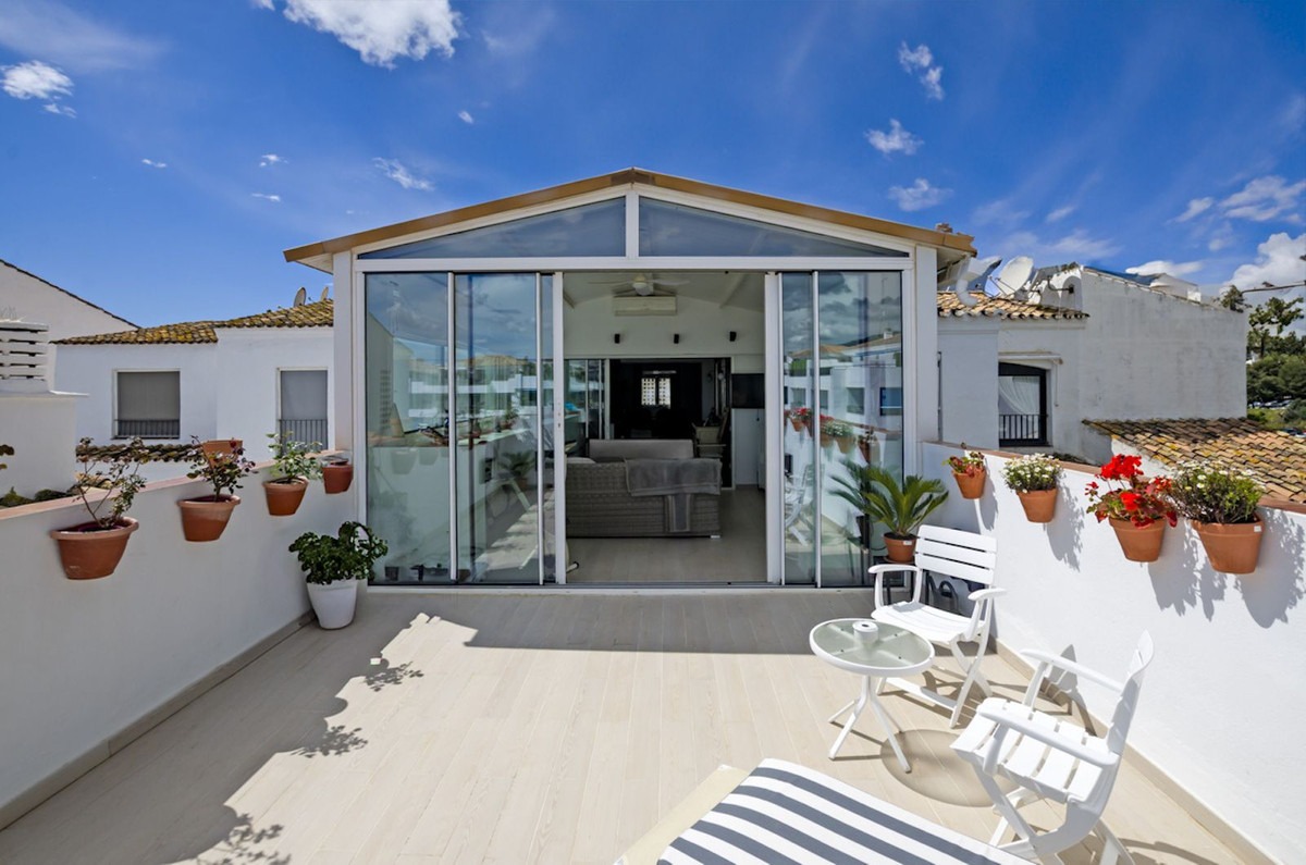 Penthouse for Sale in Puerto Banús