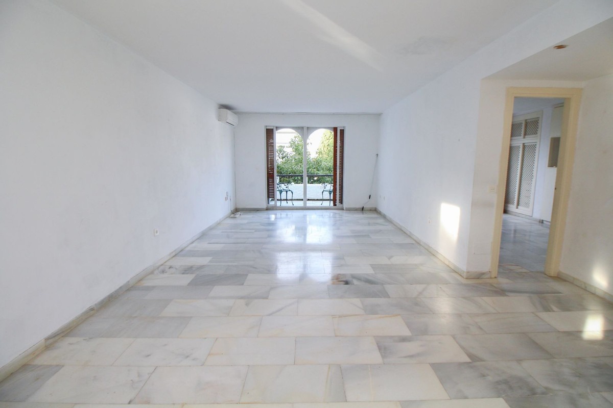 imgi_8_open-uri20260218-12-yhx415 Penthouse for Sale in Nueva Andalucia – Marbella
