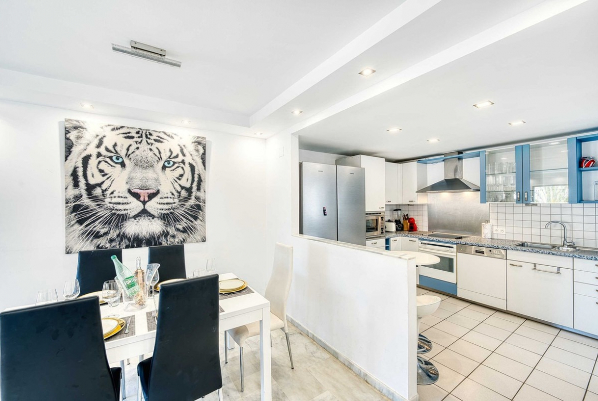 Penthouse for Sale in Elviria – Marbella