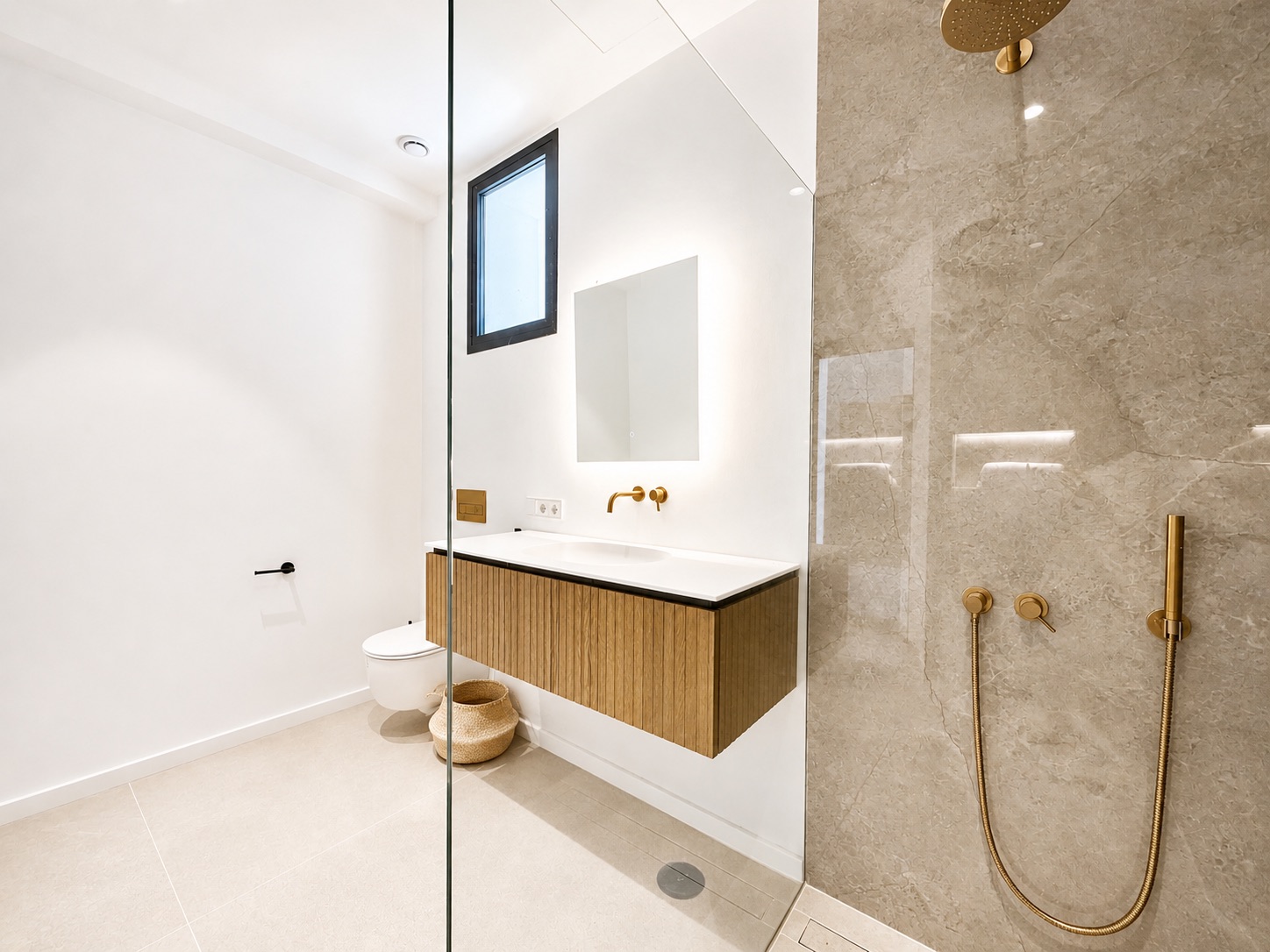 Refined Andalusian Villa in El Madroñal, Benahavís