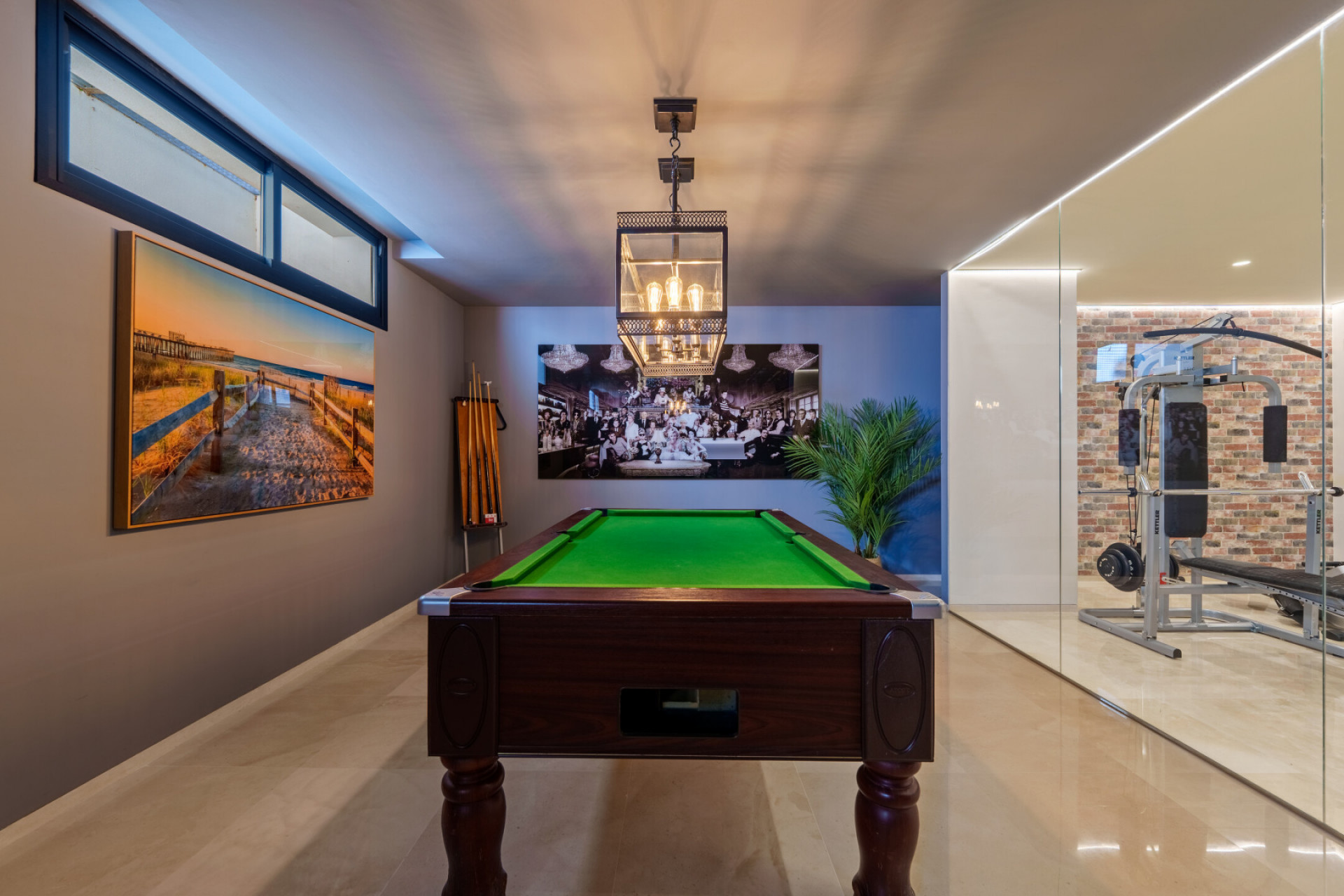 Contemporary Villa in Los Olivos, Nueva Andalucía