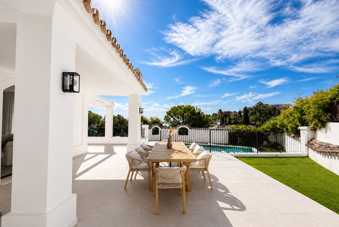 Refined Andalusian Villa in El Madroñal, Benahavís