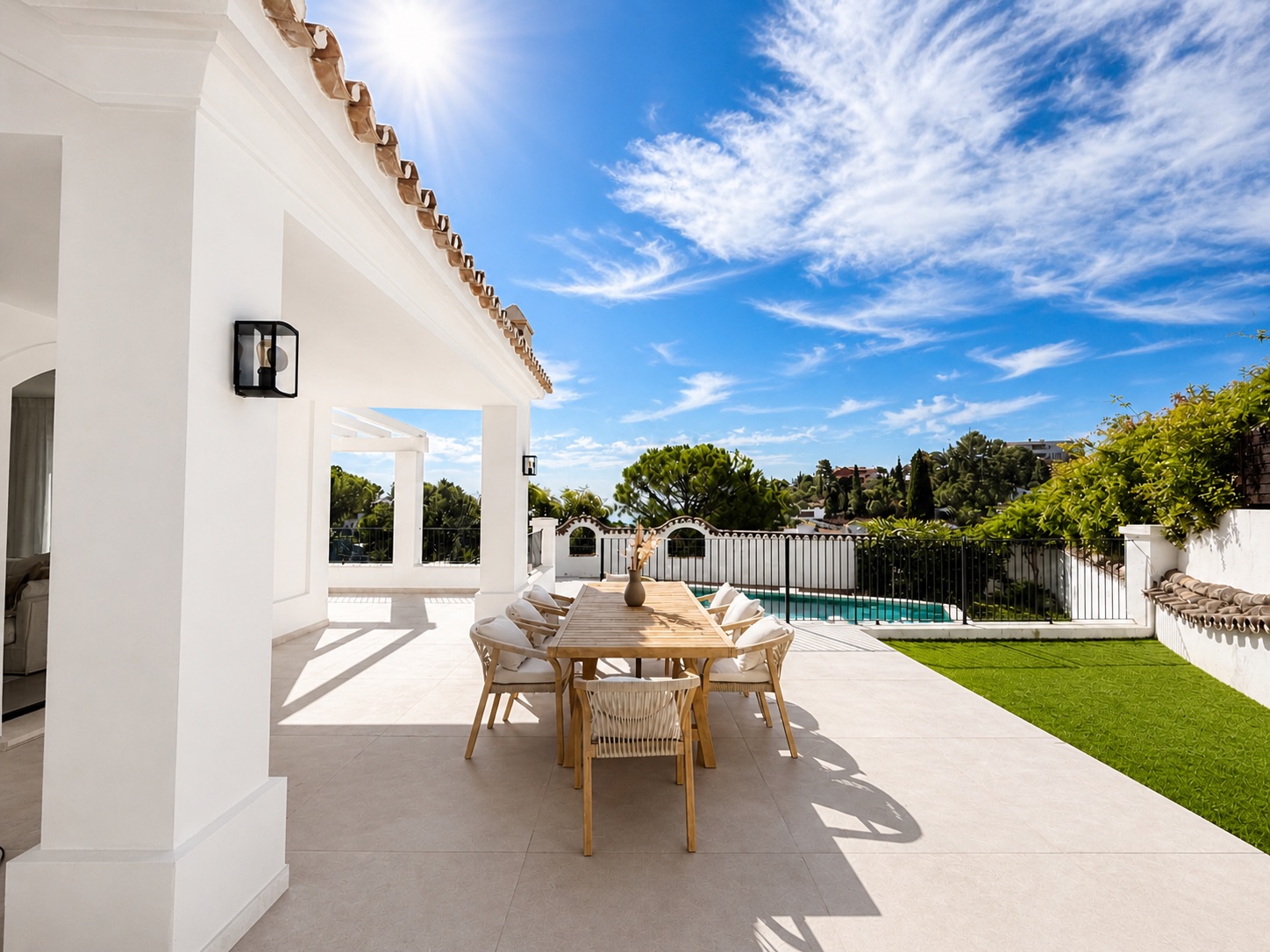 Refined Andalusian Villa in El Madroñal, Benahavís