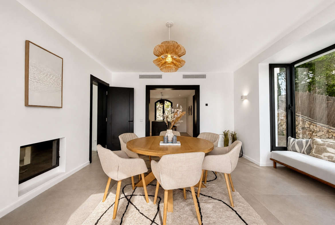 Refined Andalusian Villa in El Madroñal, Benahavís
