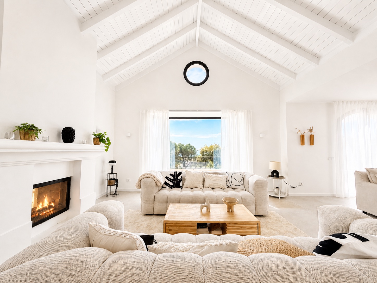Refined Andalusian Villa in El Madroñal, Benahavís