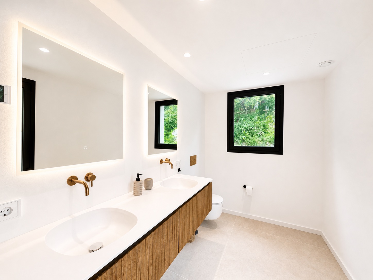 Refined Andalusian Villa in El Madroñal, Benahavís