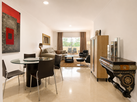 Brand-New Apartment in Elviria, Marbella