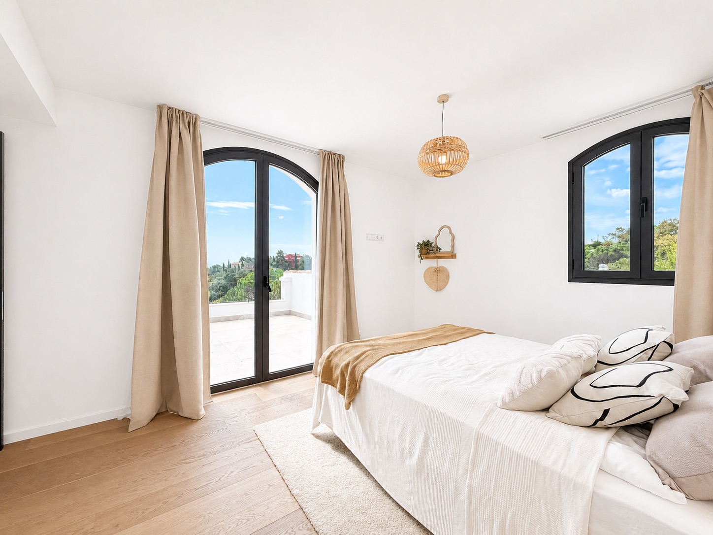Refined Andalusian Villa in El Madroñal, Benahavís