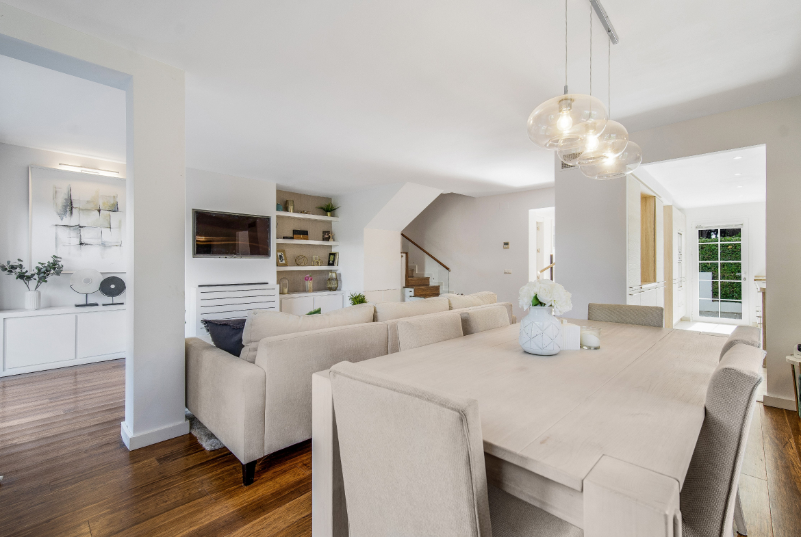 Frontline Beach Townhouse in Marbellamar, Marbella Golden Mile
