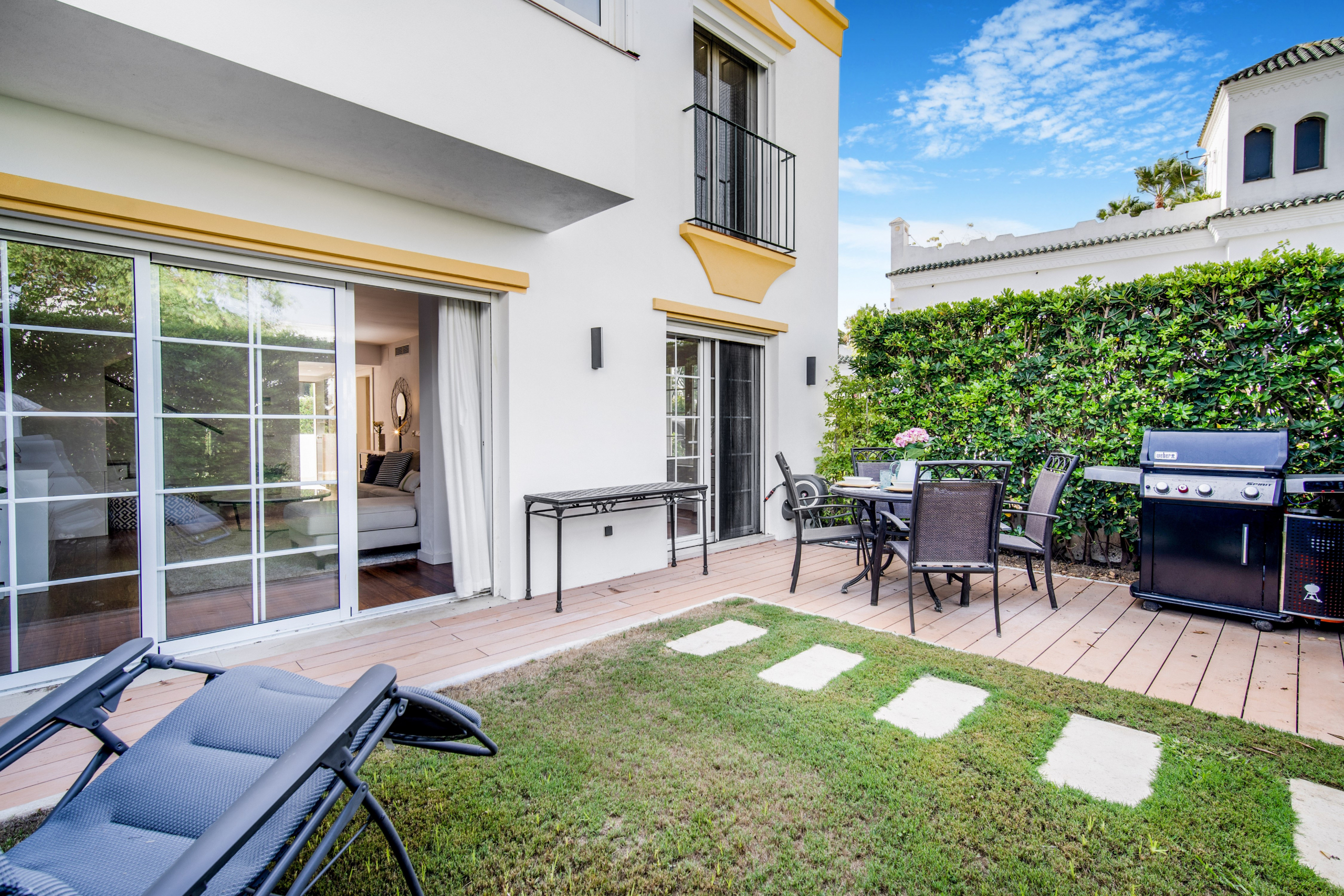 Frontline Beach Townhouse in Marbellamar, Marbella Golden Mile