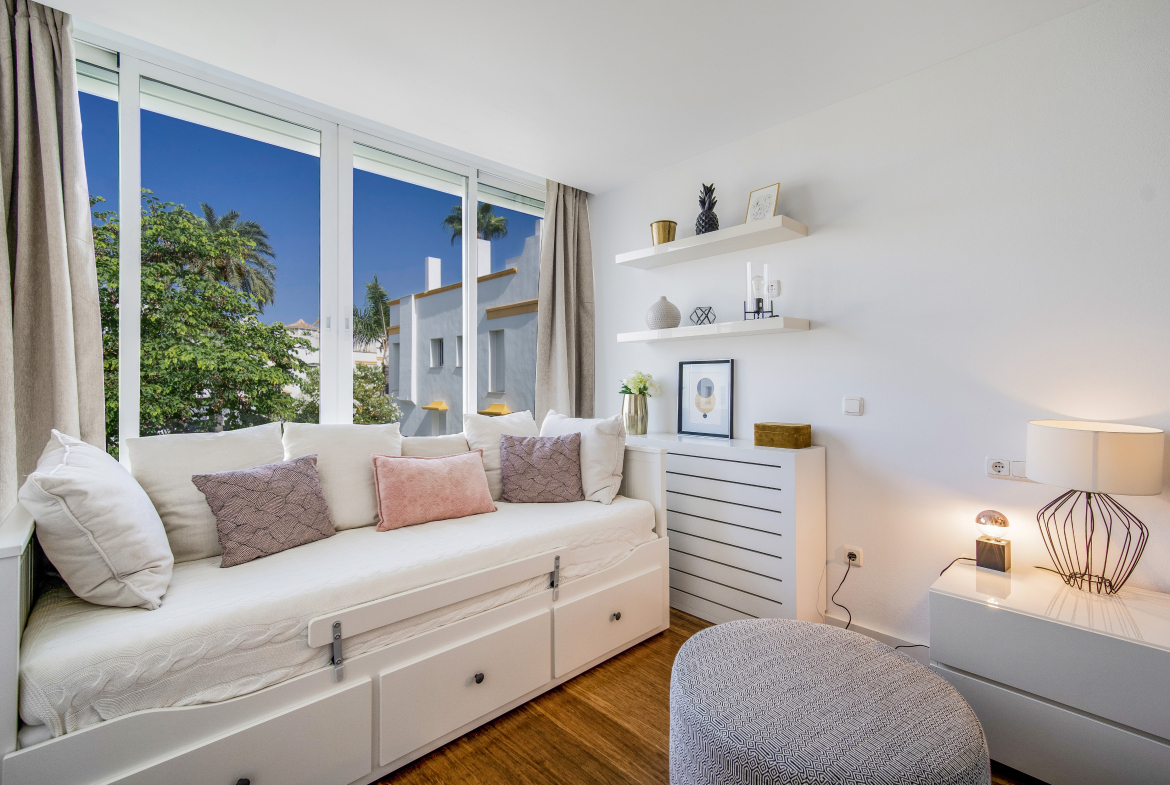 Frontline Beach Townhouse in Marbellamar, Marbella Golden Mile