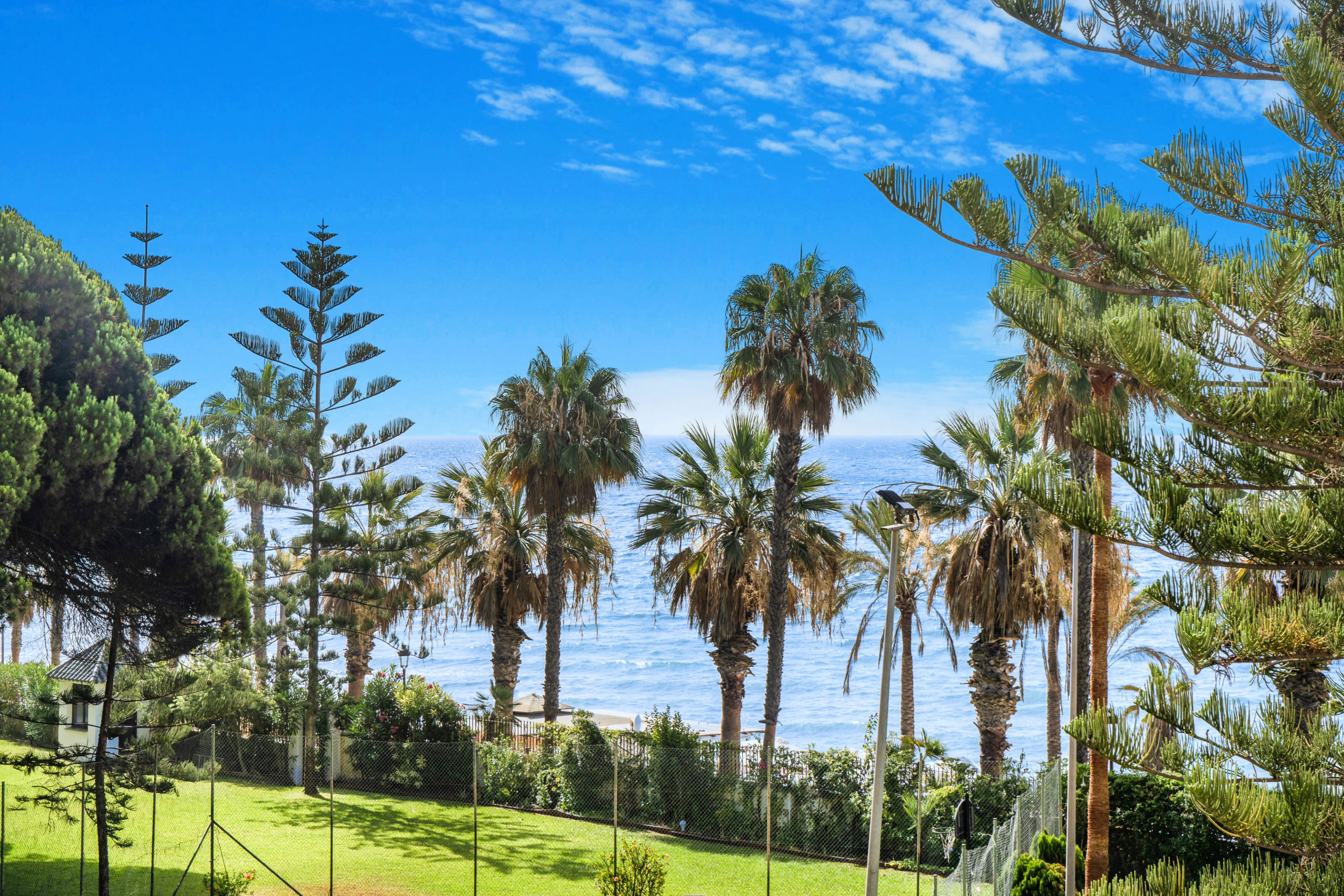 Frontline Beach Townhouse in Marbellamar, Marbella Golden Mile