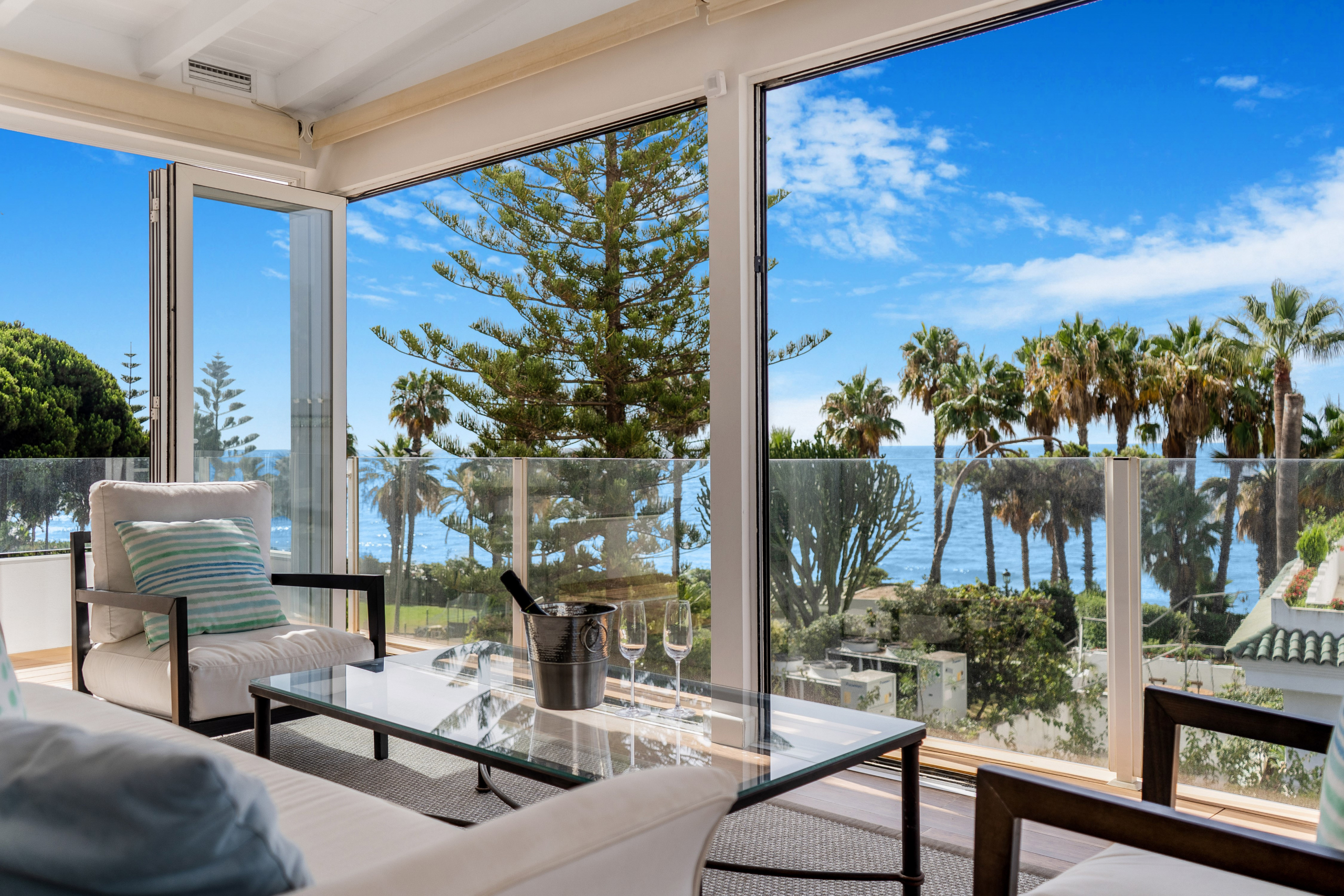 Frontline Beach Townhouse in Marbellamar, Marbella Golden Mile