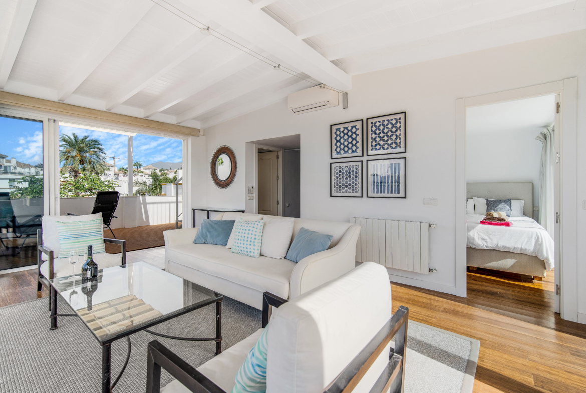 Frontline Beach Townhouse in Marbellamar, Marbella Golden Mile