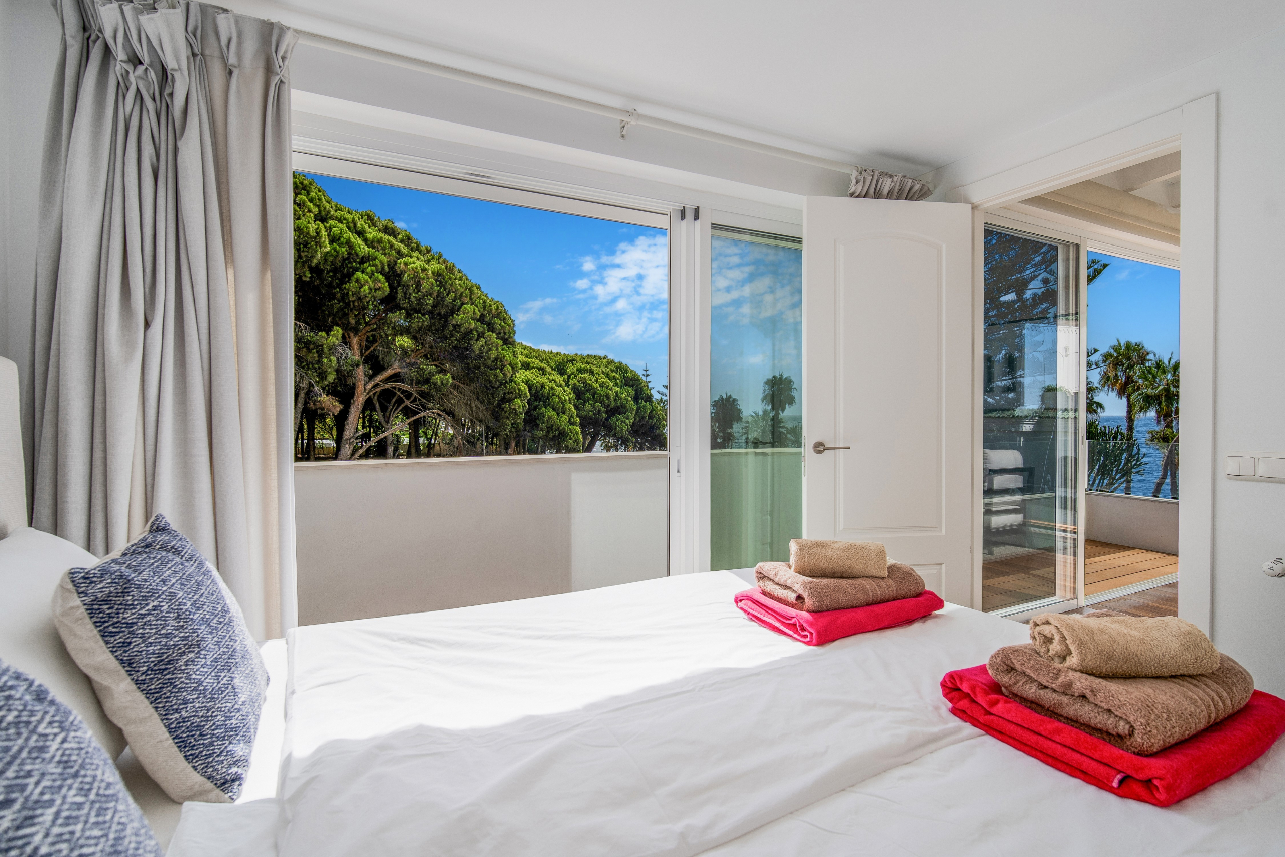 Frontline Beach Townhouse in Marbellamar, Marbella Golden Mile