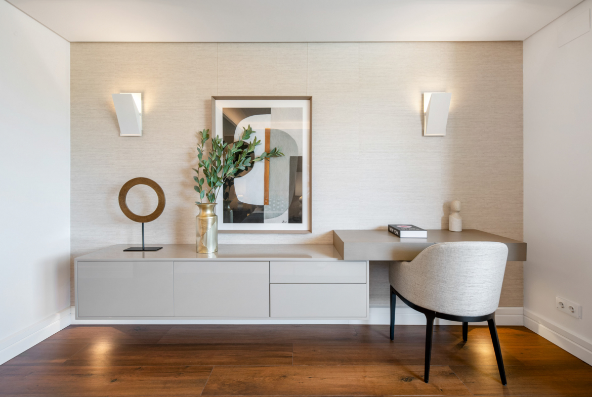 Elegant Apartment in Monte Paraíso, Marbella Golden Mile