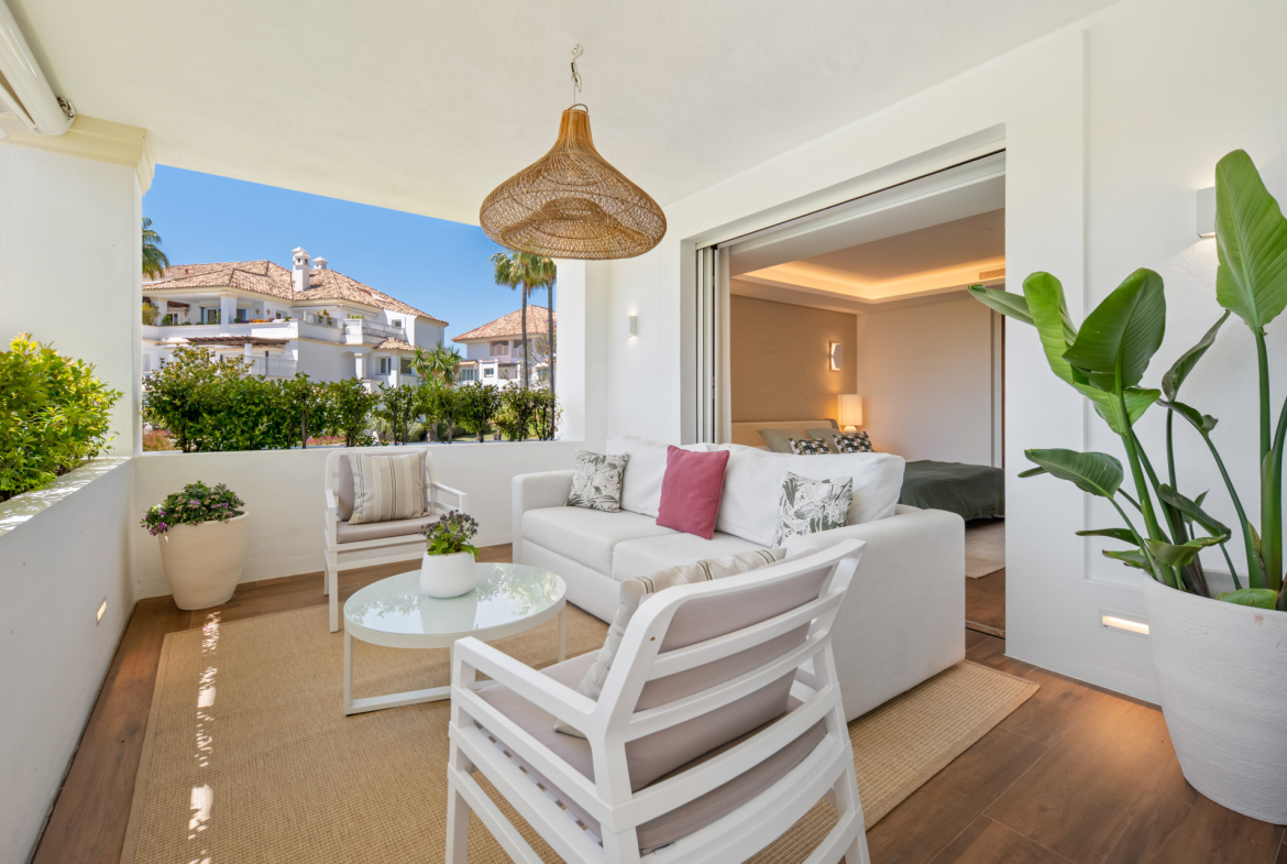 Elegant Apartment in Monte Paraíso, Marbella Golden Mile