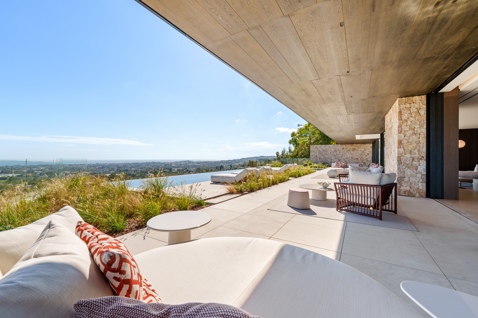 full – 2026-06-29T115142.193 Contemporary Luxury Villa with Panoramic Views in La Quinta
