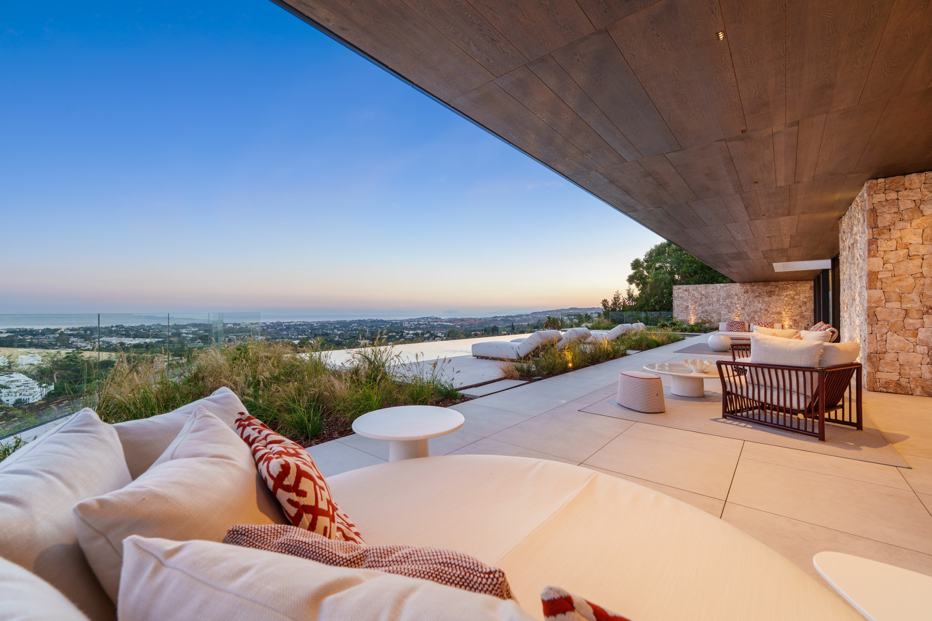 full – 2026-06-29T115511.885 Contemporary Luxury Villa with Panoramic Views in La Quinta
