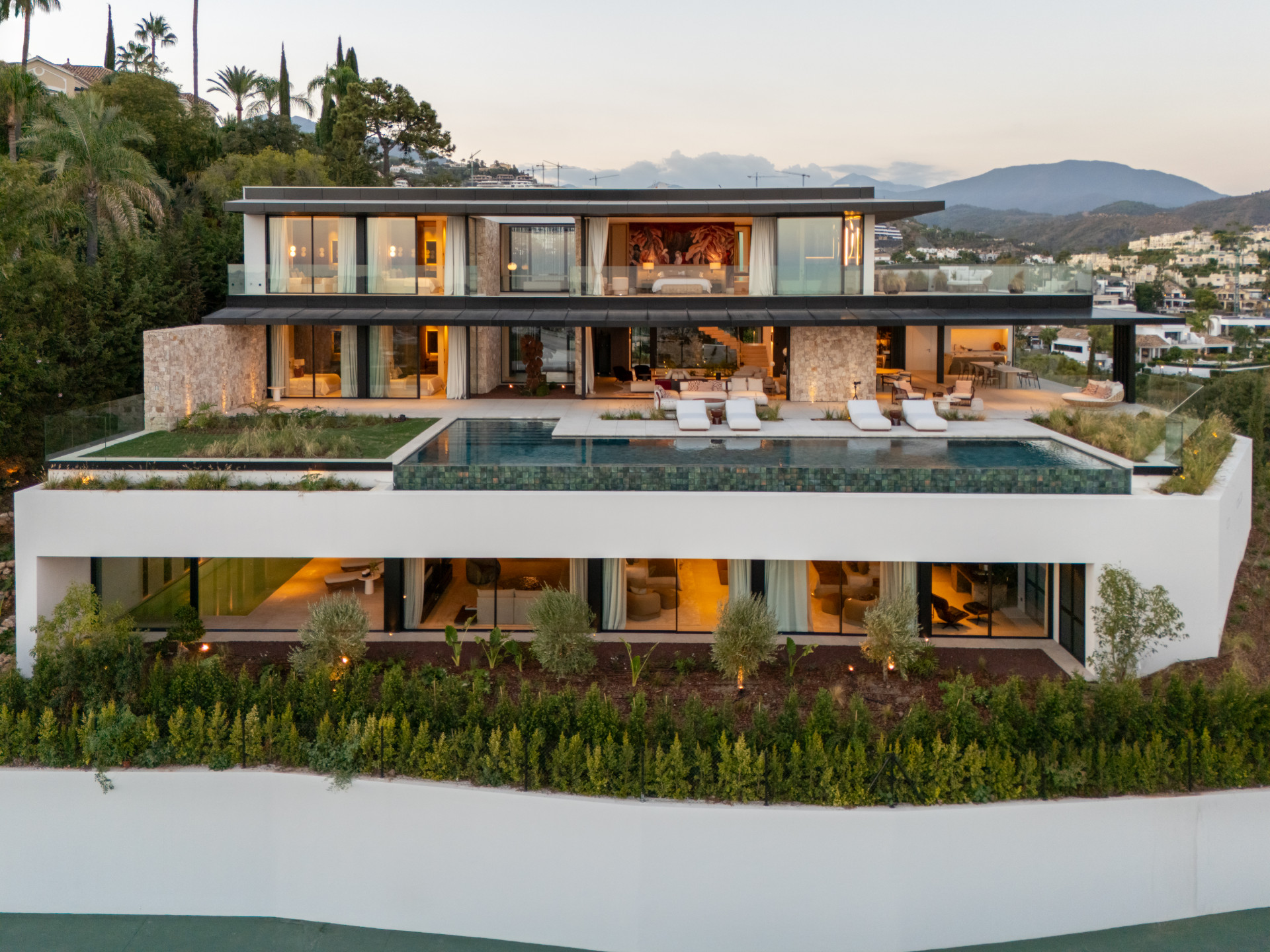 full – 2026-06-29T115611.541 Contemporary Luxury Villa with Panoramic Views in La Quinta