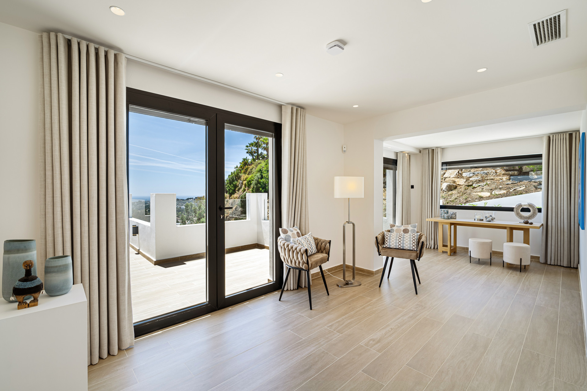 Mediterranean Villa in Las Lomas de Nueva Andalucía