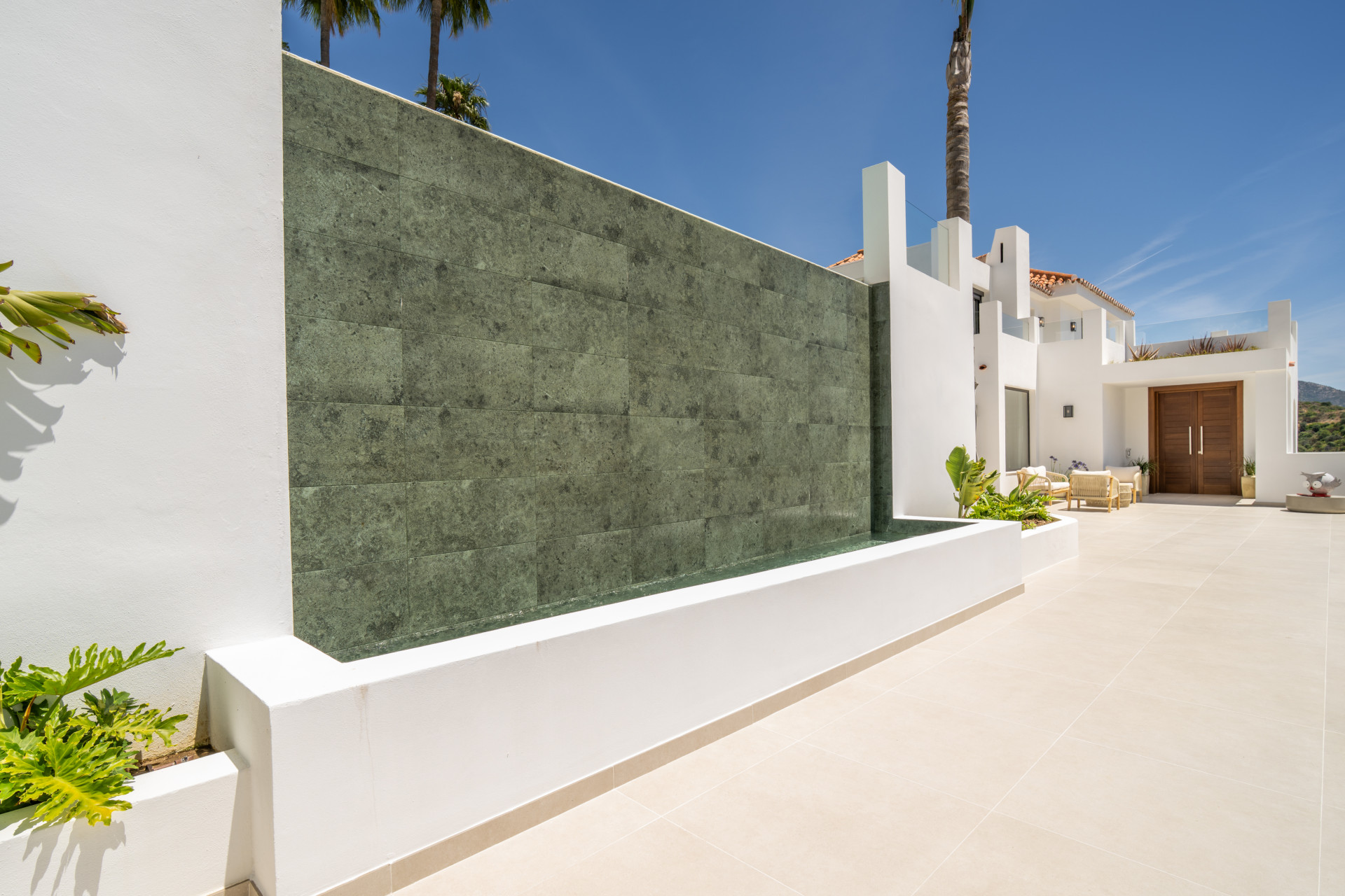 Mediterranean Villa in Las Lomas de Nueva Andalucía