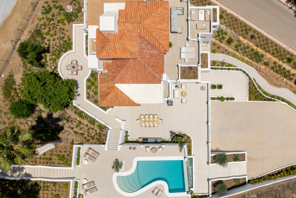 Mediterranean Villa in Las Lomas de Nueva Andalucía