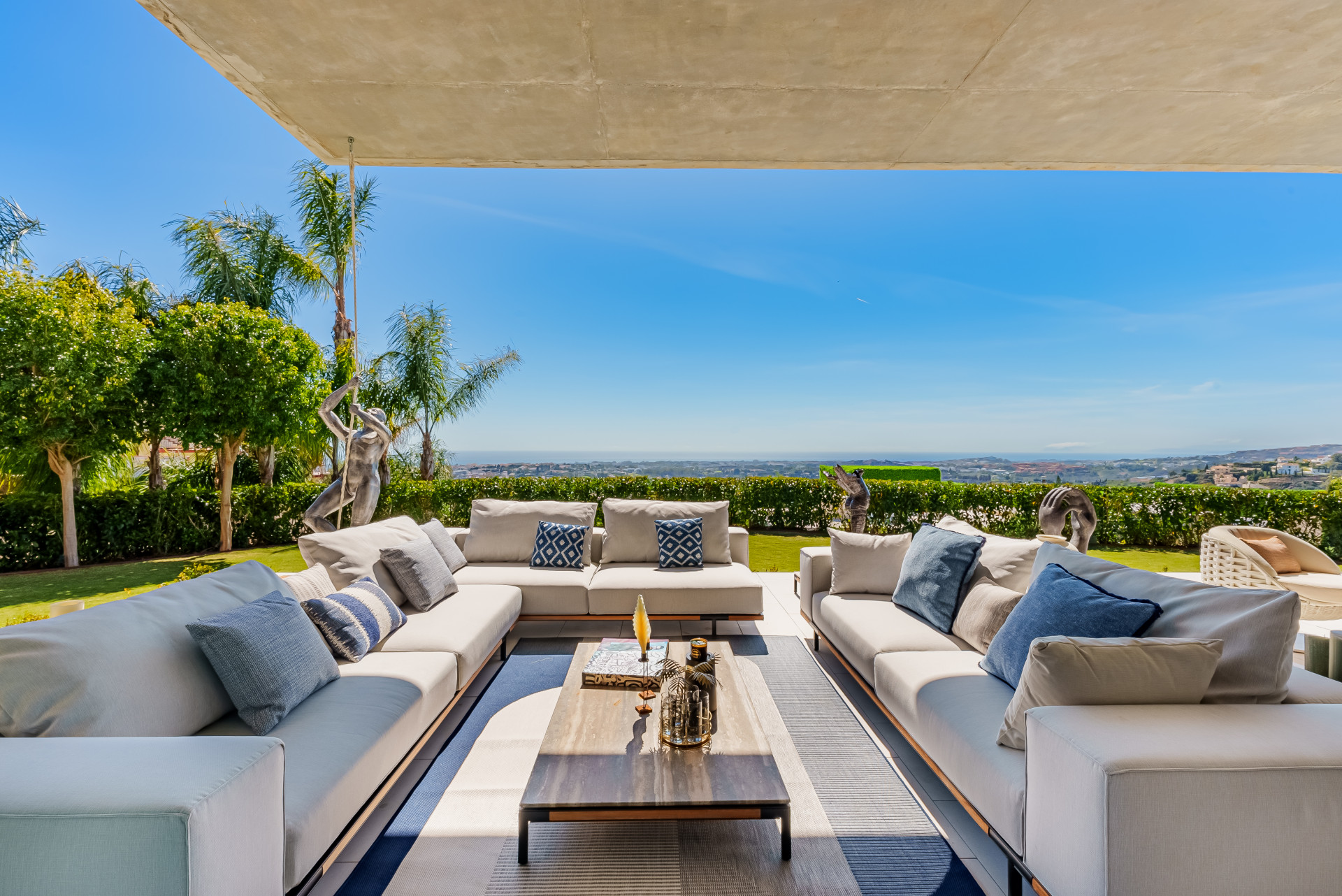 full (75) Contemporary Masterpiece with Panoramic Views in La Quinta